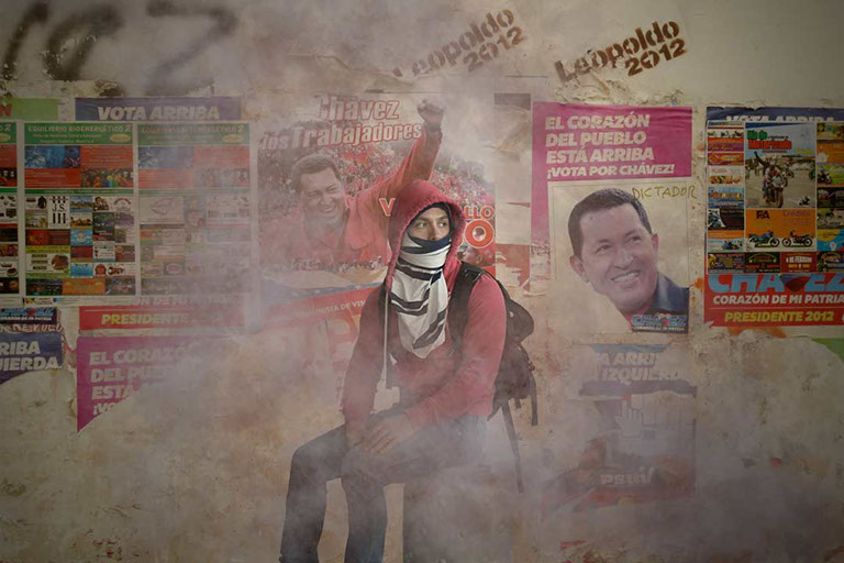 Félix Ossa - Disturbios - Imagen mostrando manifestaciones publicas